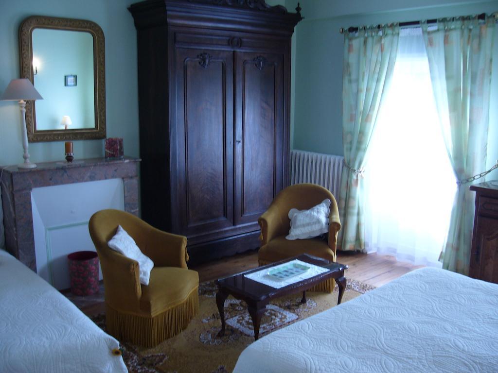 Ferme De Dauval Bed & Breakfast Mandeville-en-Bessin ภายนอก รูปภาพ